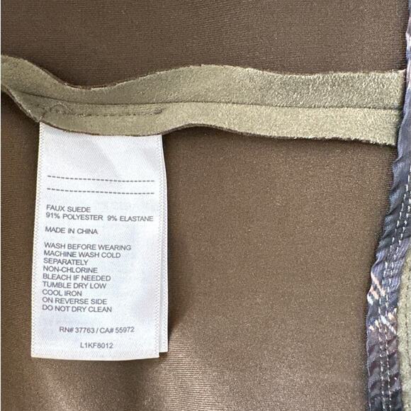 Laundry by Shelli Segal Faux Suede Gilet Jacket Sleeveless Epaulettes Green Sz S - Picture 15 of 16